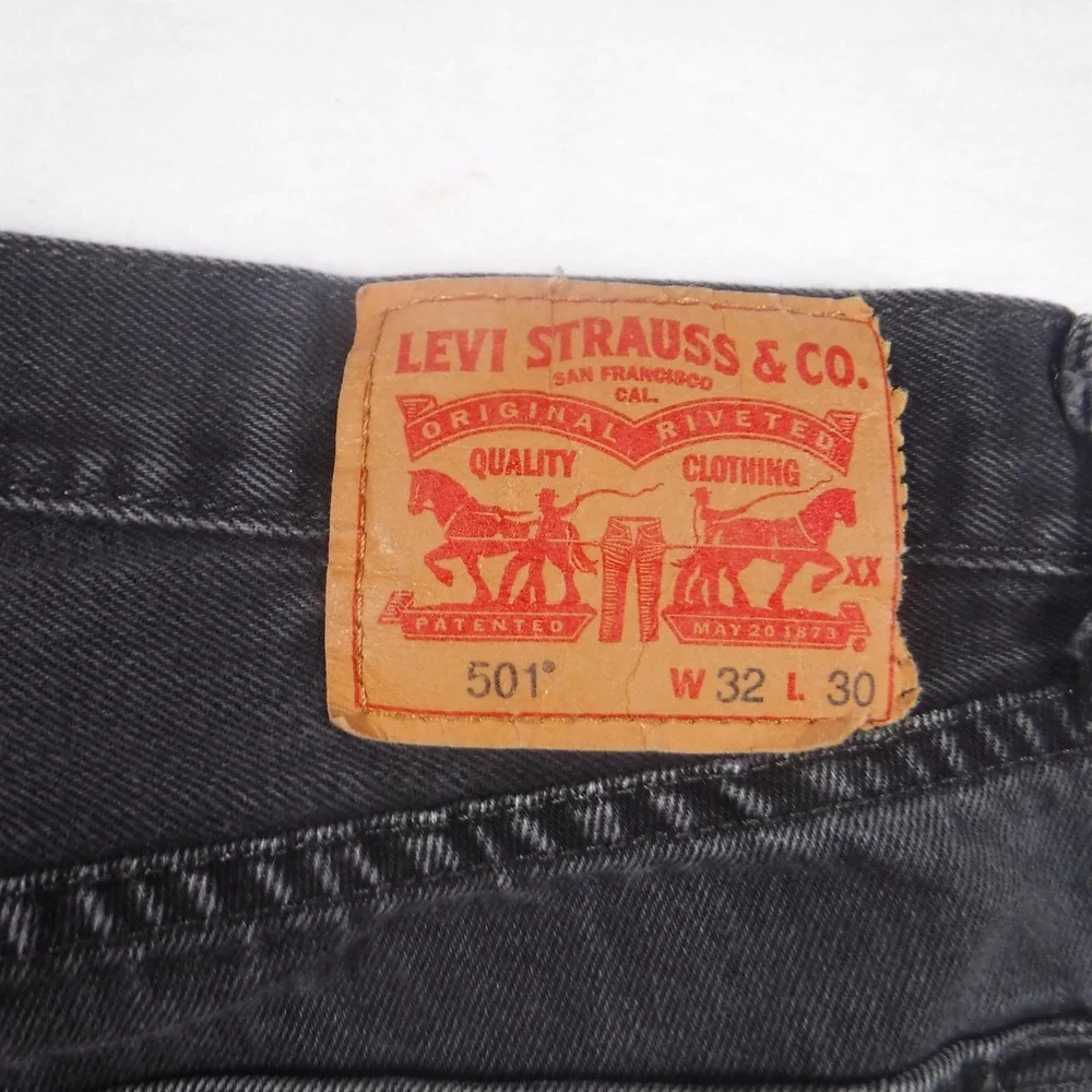 Levis 501 Original Fit Mens‎ Black Straight Leg Button Fly Denim Jeans 32x30